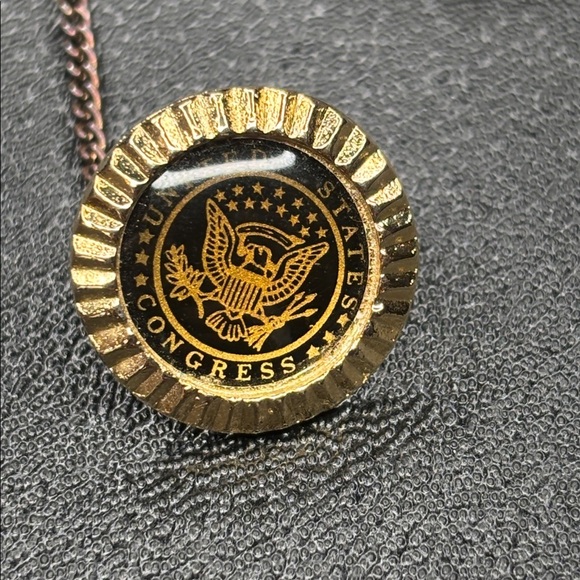 Gold and Black Cufflinks and Tie Clip Set - Picture 2 of 3